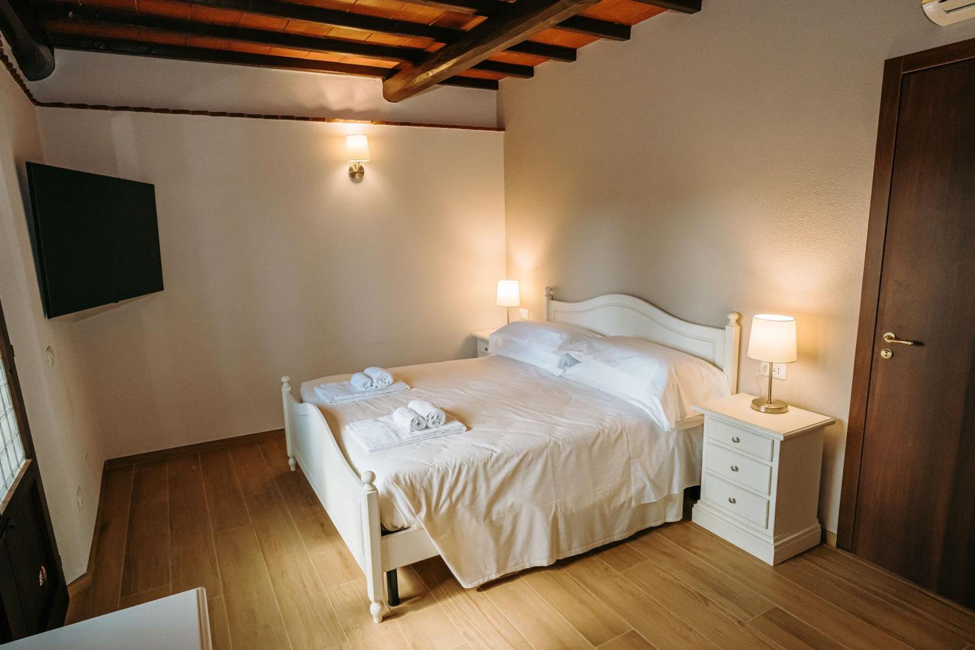 Borgo Il Poggiaccio Residenza D'Epoca Guest House Sovicille Luaran gambar