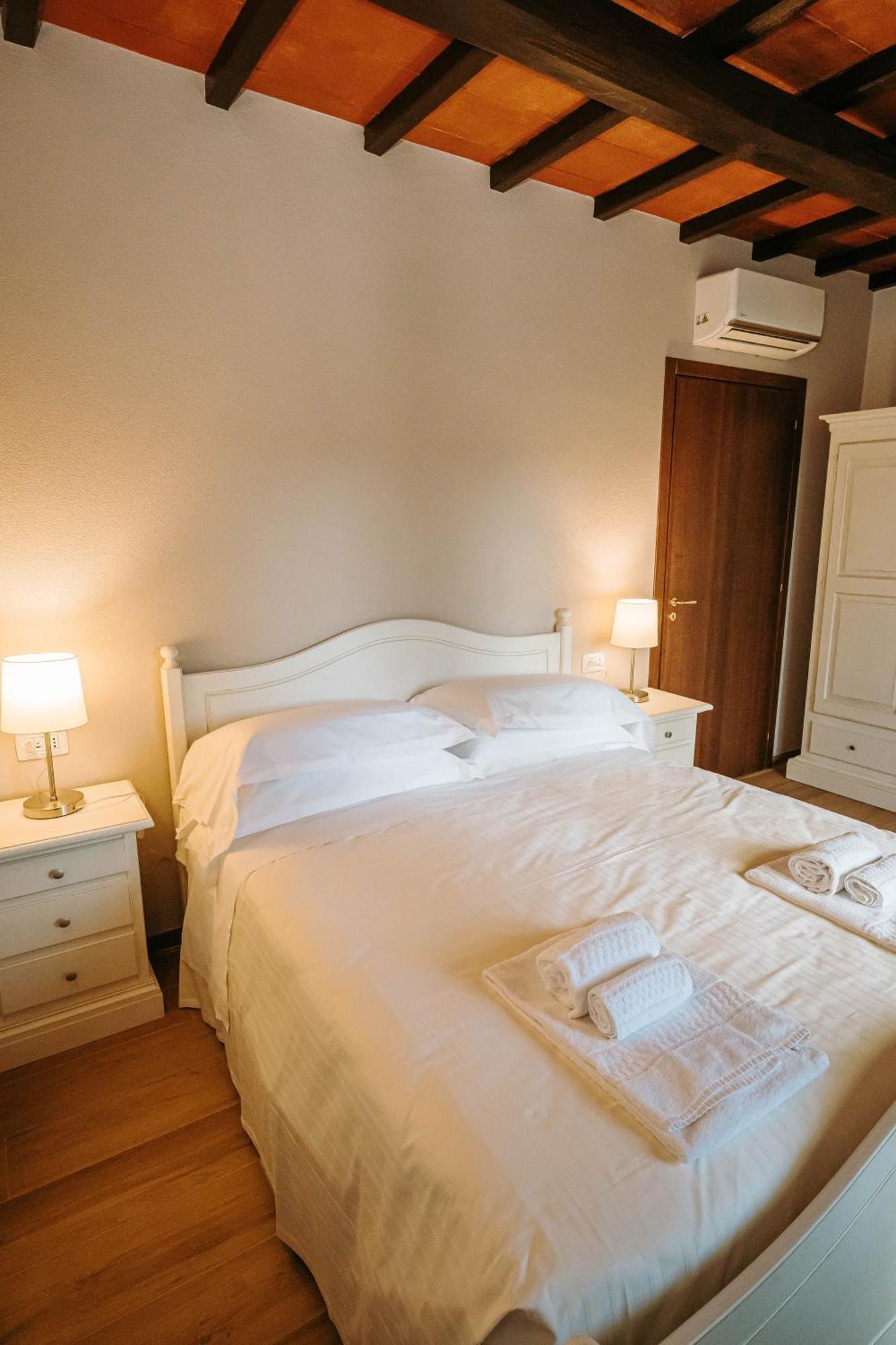 Borgo Il Poggiaccio Residenza D'Epoca Guest House Sovicille Luaran gambar