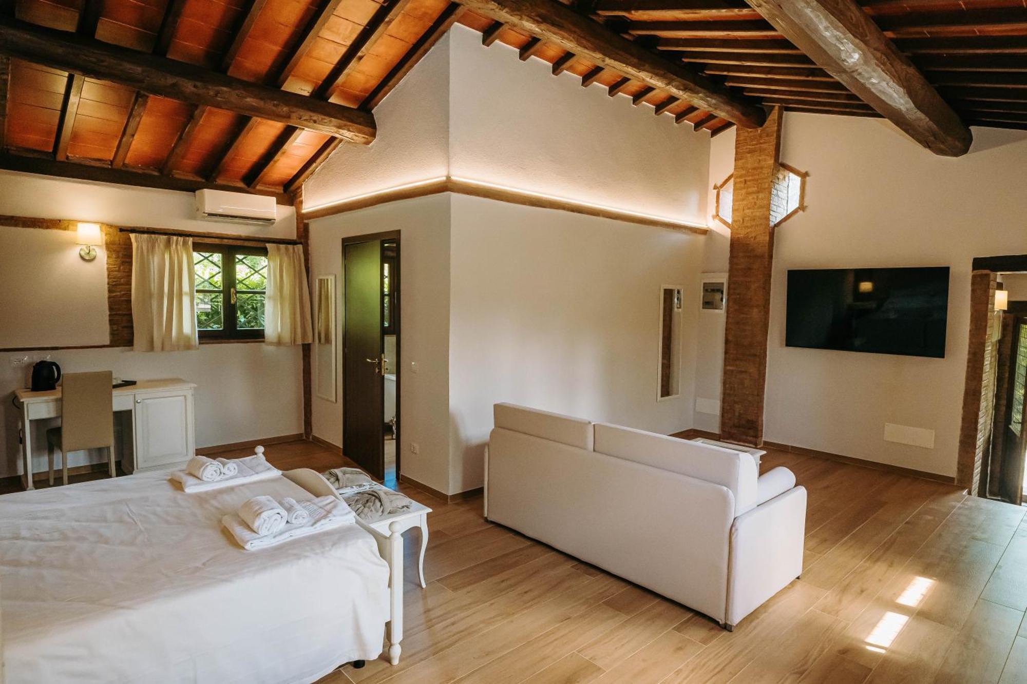 Borgo Il Poggiaccio Residenza D'Epoca Guest House Sovicille Luaran gambar