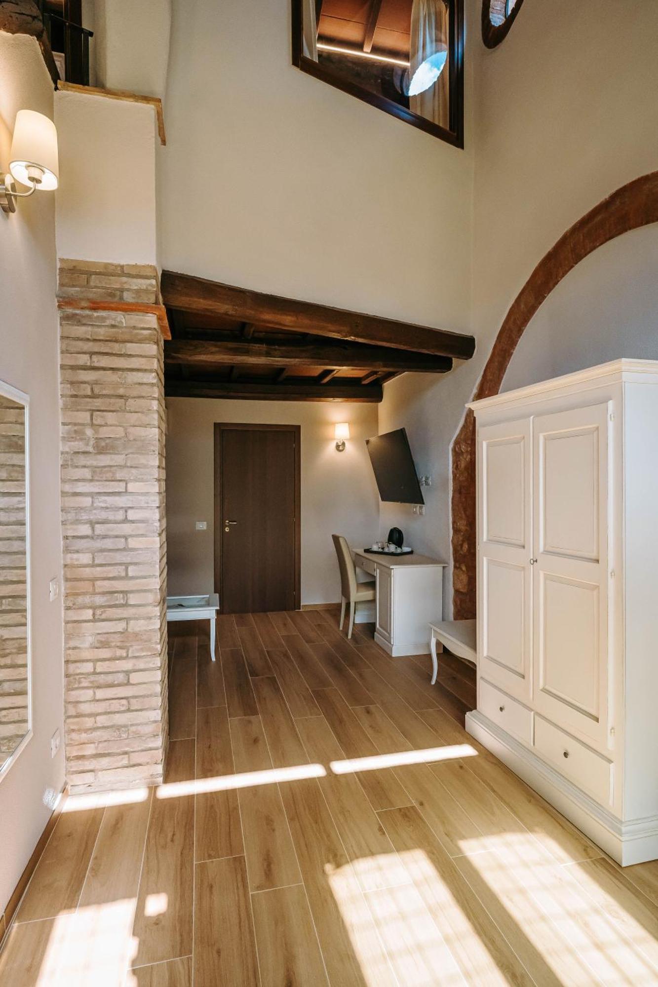 Borgo Il Poggiaccio Residenza D'Epoca Guest House Sovicille Luaran gambar