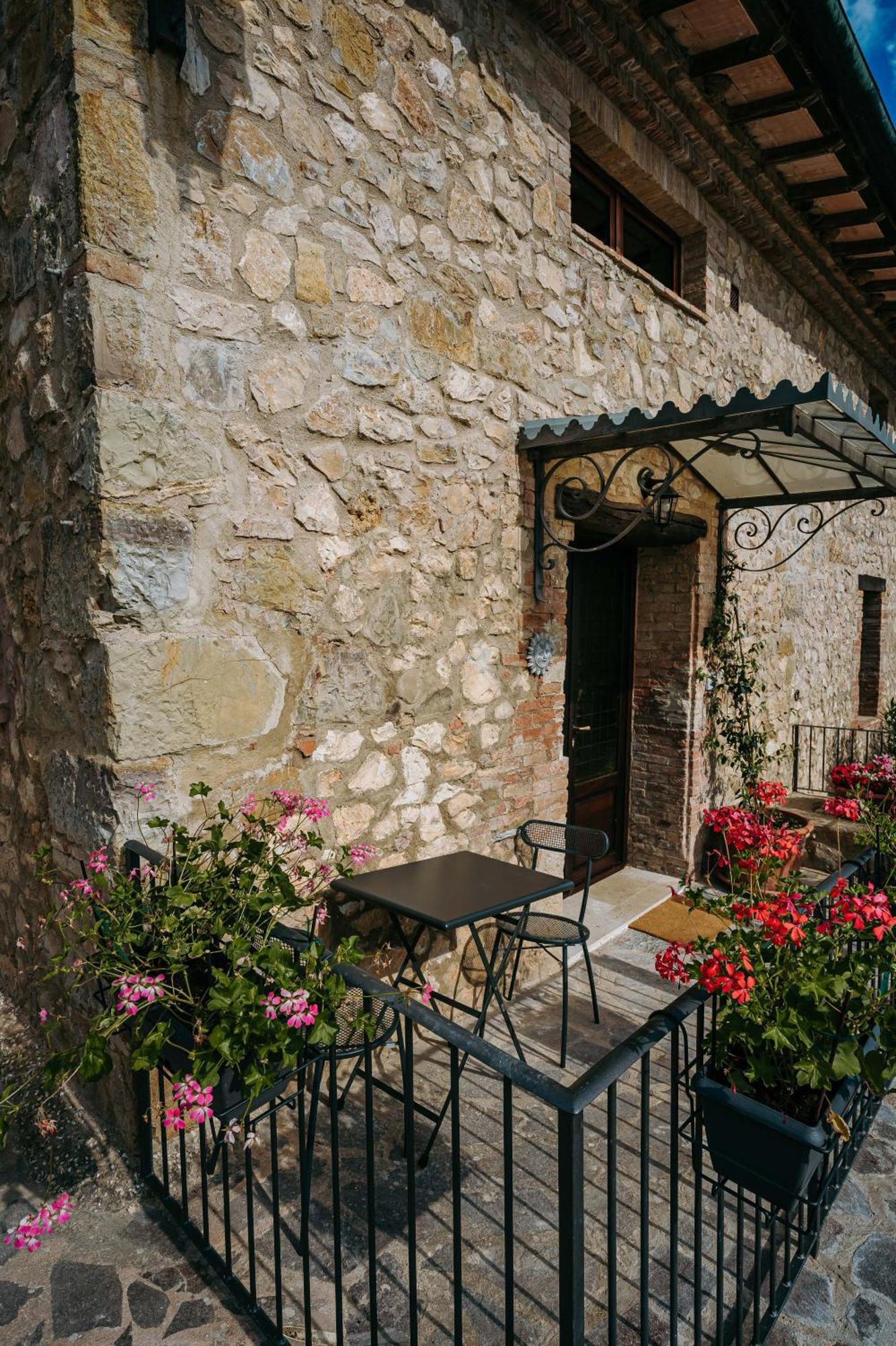 Borgo Il Poggiaccio Residenza D'Epoca Guest House Sovicille Luaran gambar
