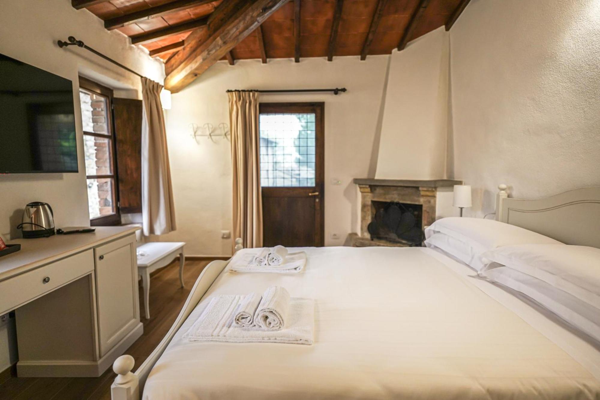 Borgo Il Poggiaccio Residenza D'Epoca Guest House Sovicille Luaran gambar