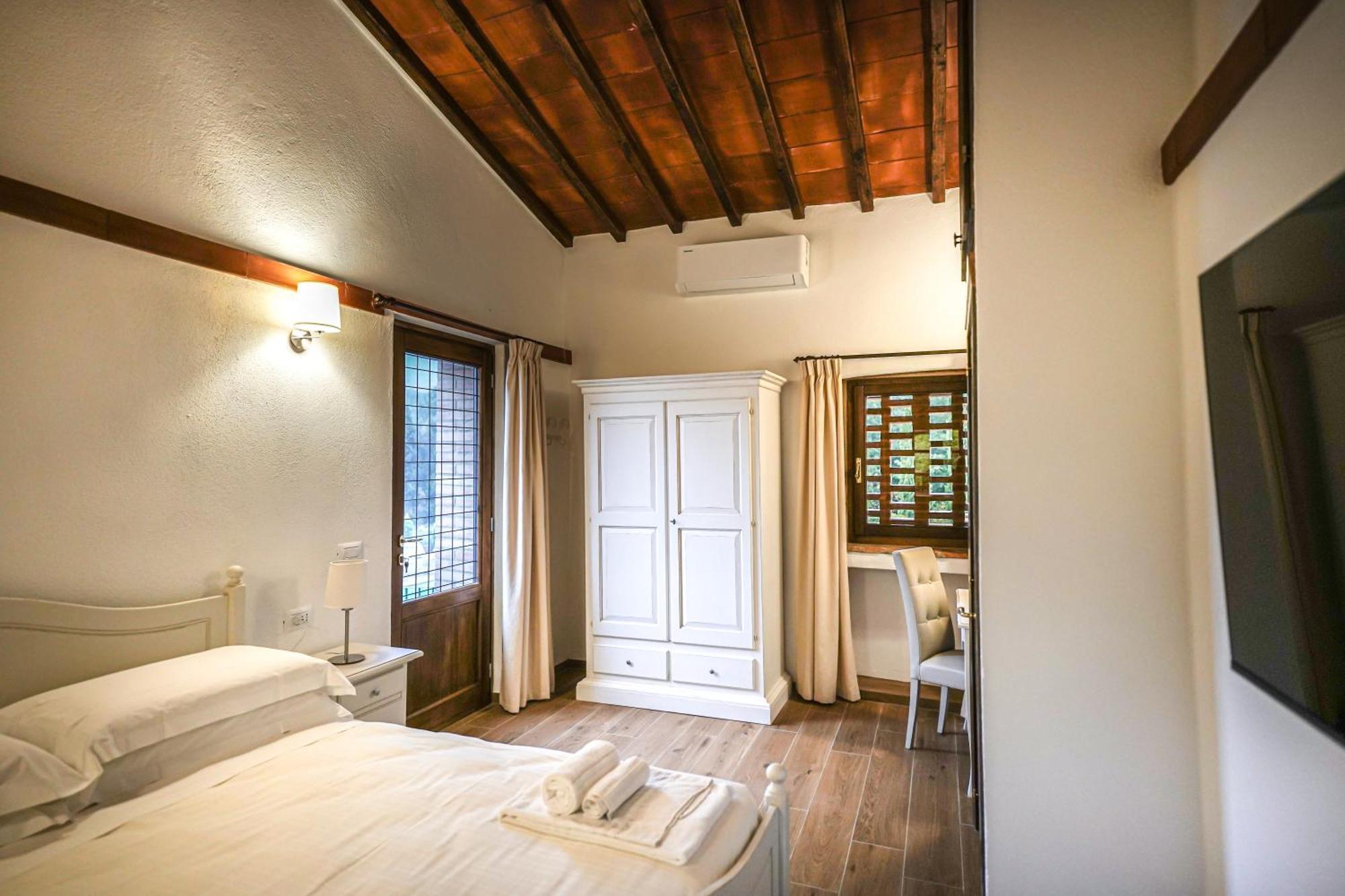 Borgo Il Poggiaccio Residenza D'Epoca Guest House Sovicille Luaran gambar